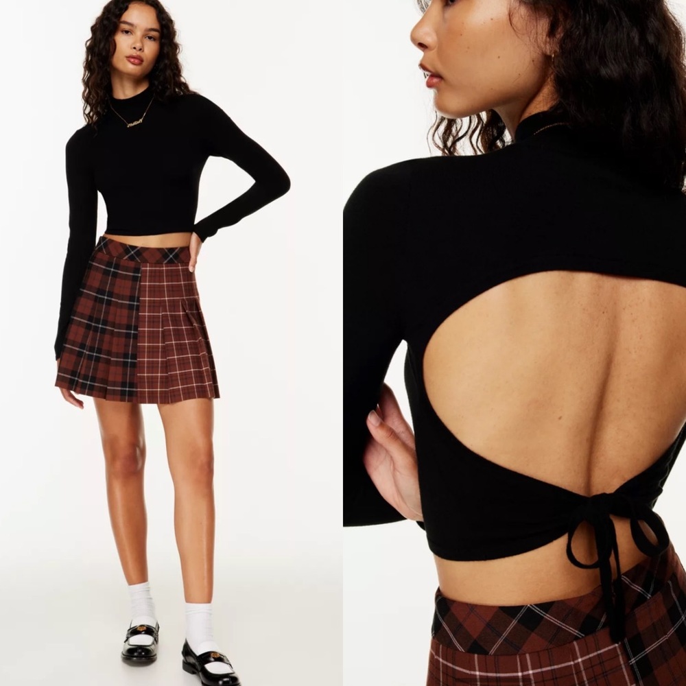 Aritzia Sunday Best Ellie sweater size XS